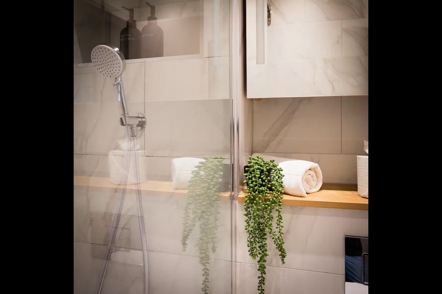 Additional image 14 of 2 Bed Flat, Charlotte Street, M1, N1 7GU