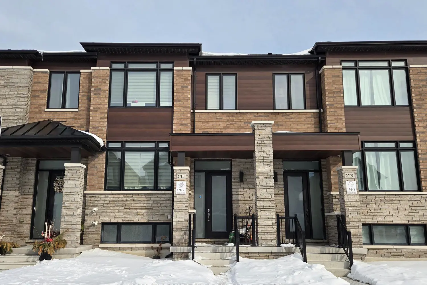 2711 Peter Matthews Drive