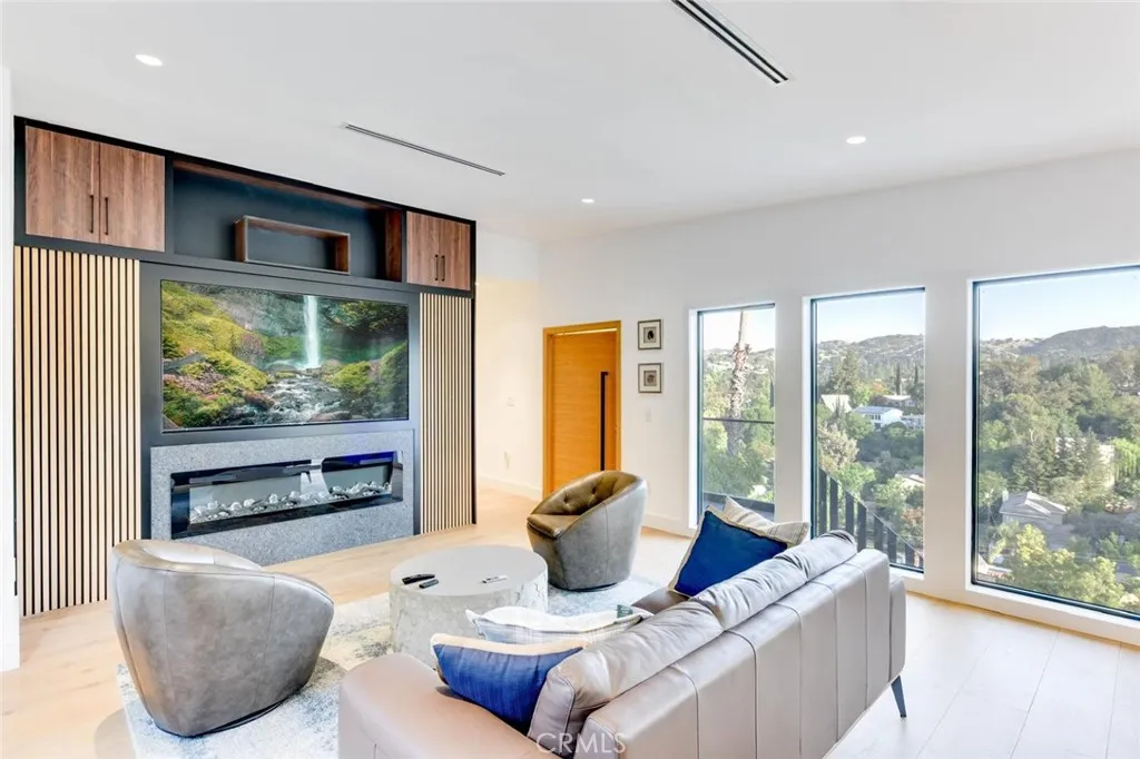 Additional image 19 of 5137 Campo Rd, Woodland Hills, CA 91364