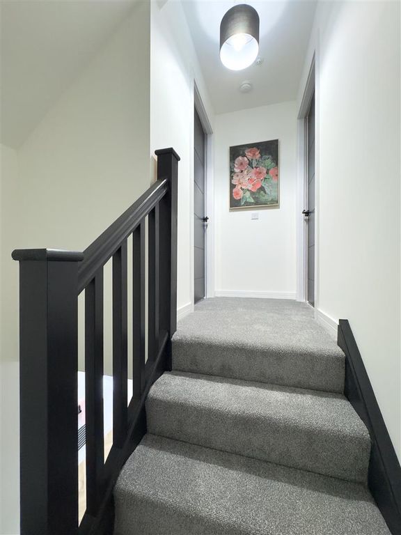 Additional image 9 of 2 bed flat for saleKirk Street, Strathaven ML10