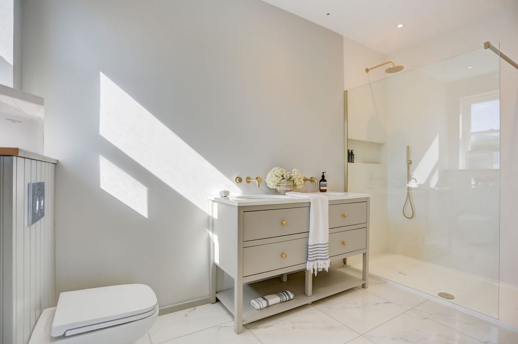 Additional image 23 of 7 bed detached house for saleRoedean Way, Brighton BN2