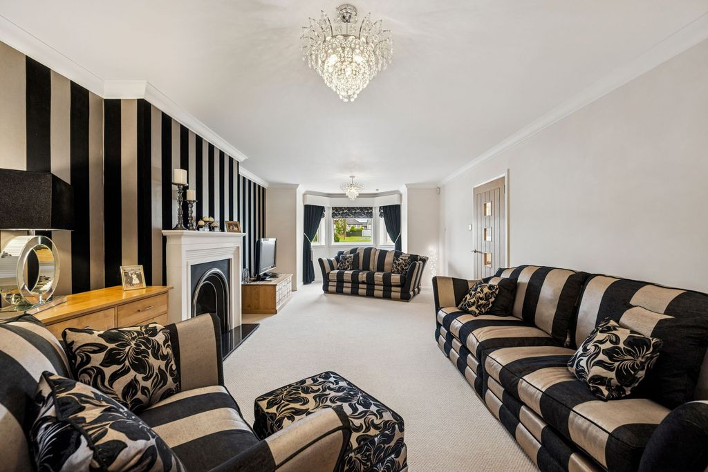 Additional image 21 of 6 bed detached house for saleHamilton Way, East Whitburn EH47