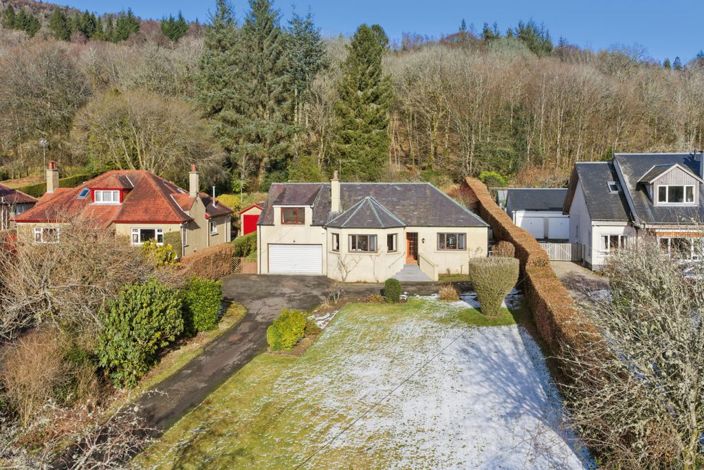 Additional image 2 of 3 bed detached house for saleCraigie Ancaster Road, Callander FK17