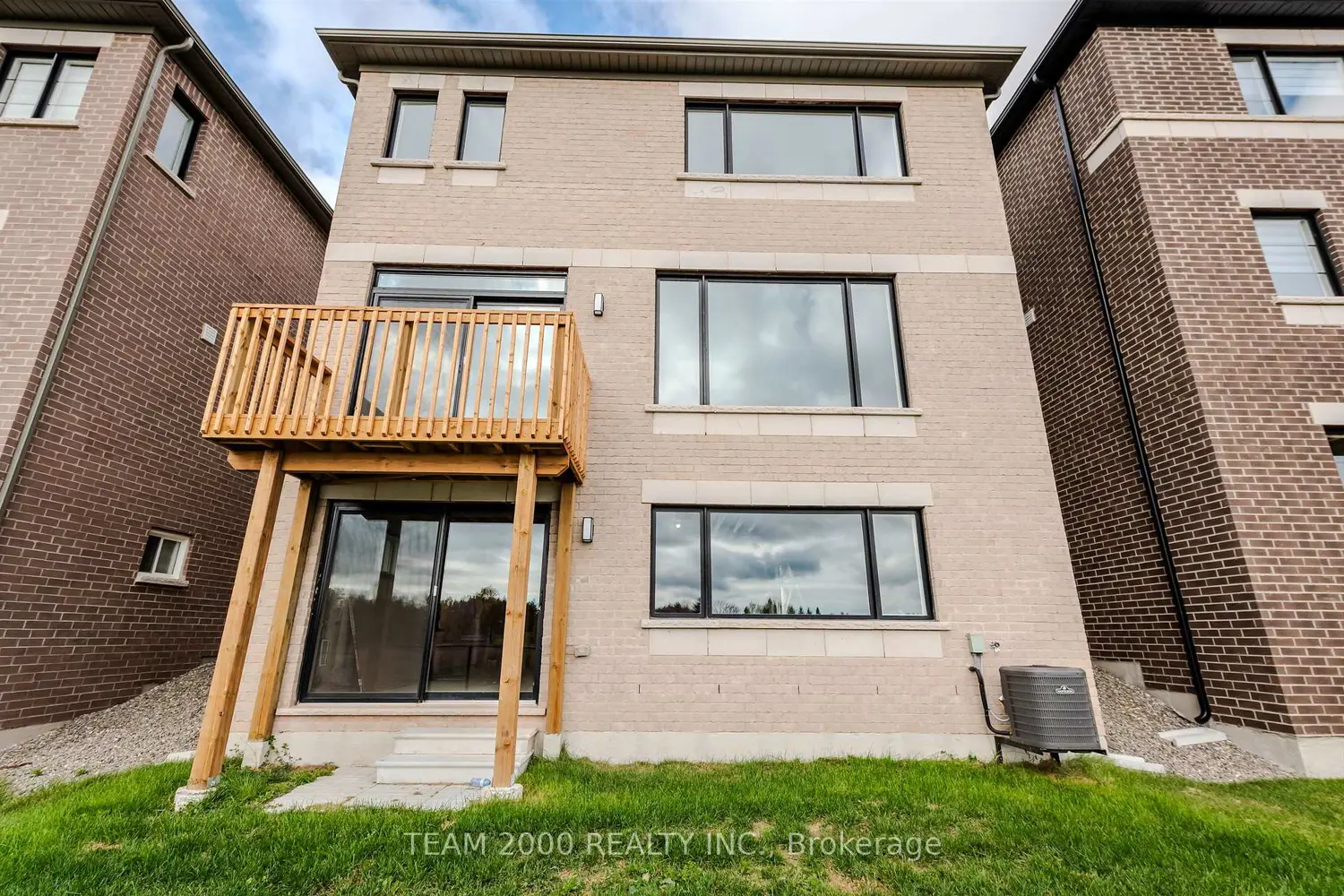 Additional image 13 of 115 Player Drive