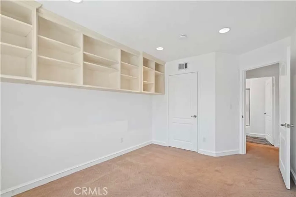 Additional image 19 of 5194 Legacy Court, Woodland Hills, CA 91364