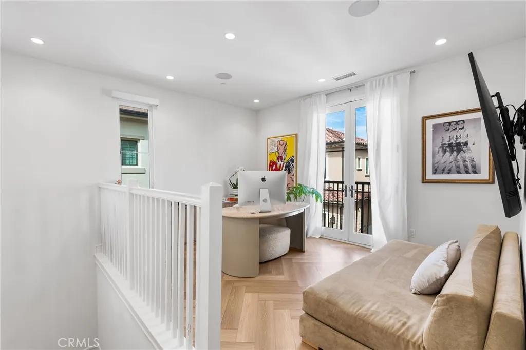 Additional image 28 of 120 Linda Vista, Irvine, CA 92618