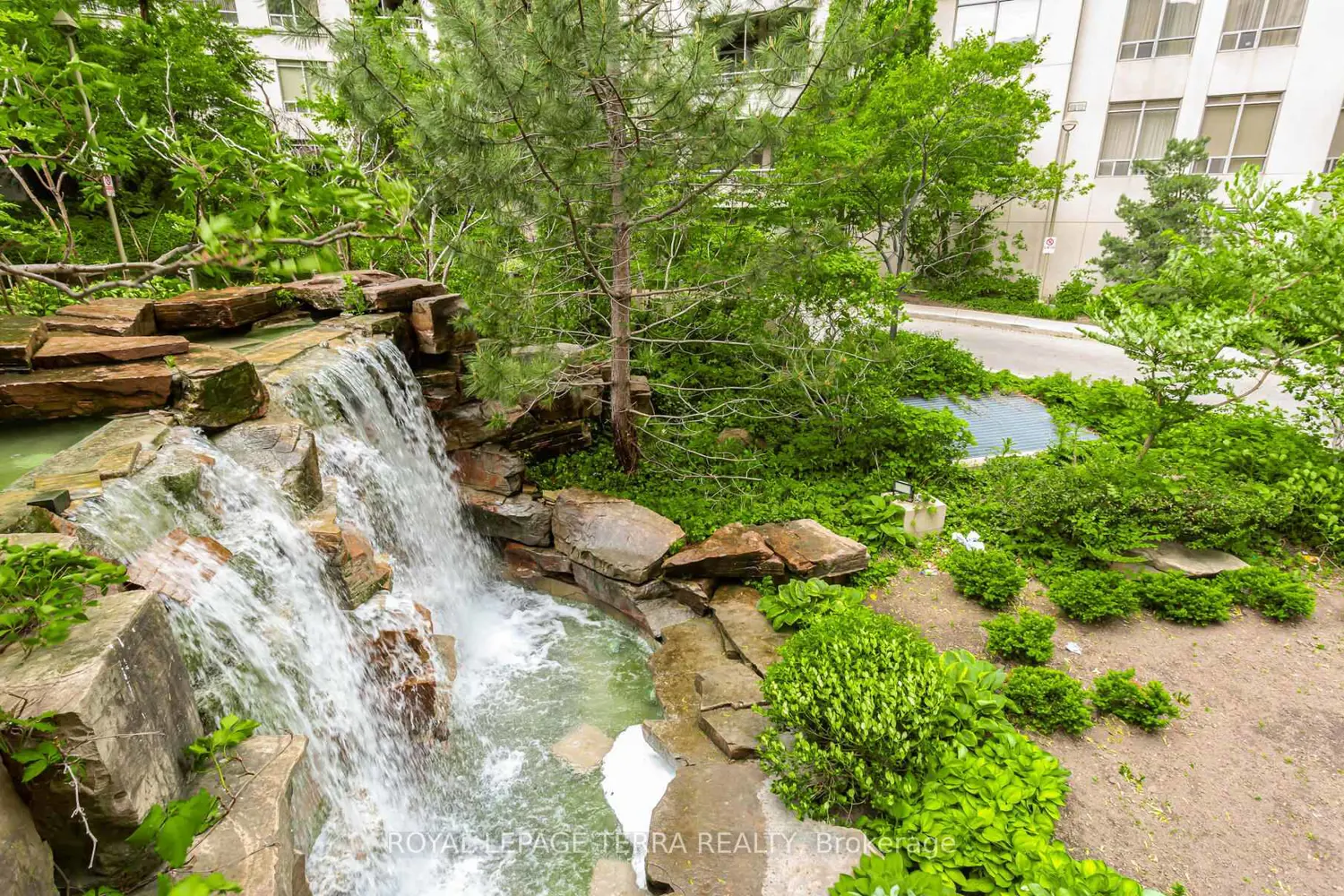 Additional image 10 of 3888 Duke Of York Boulevard 430