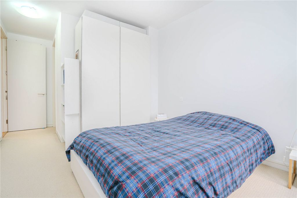 Additional image 5 of 3 bed flat for saleMelliss Avenue, Richmond TW9