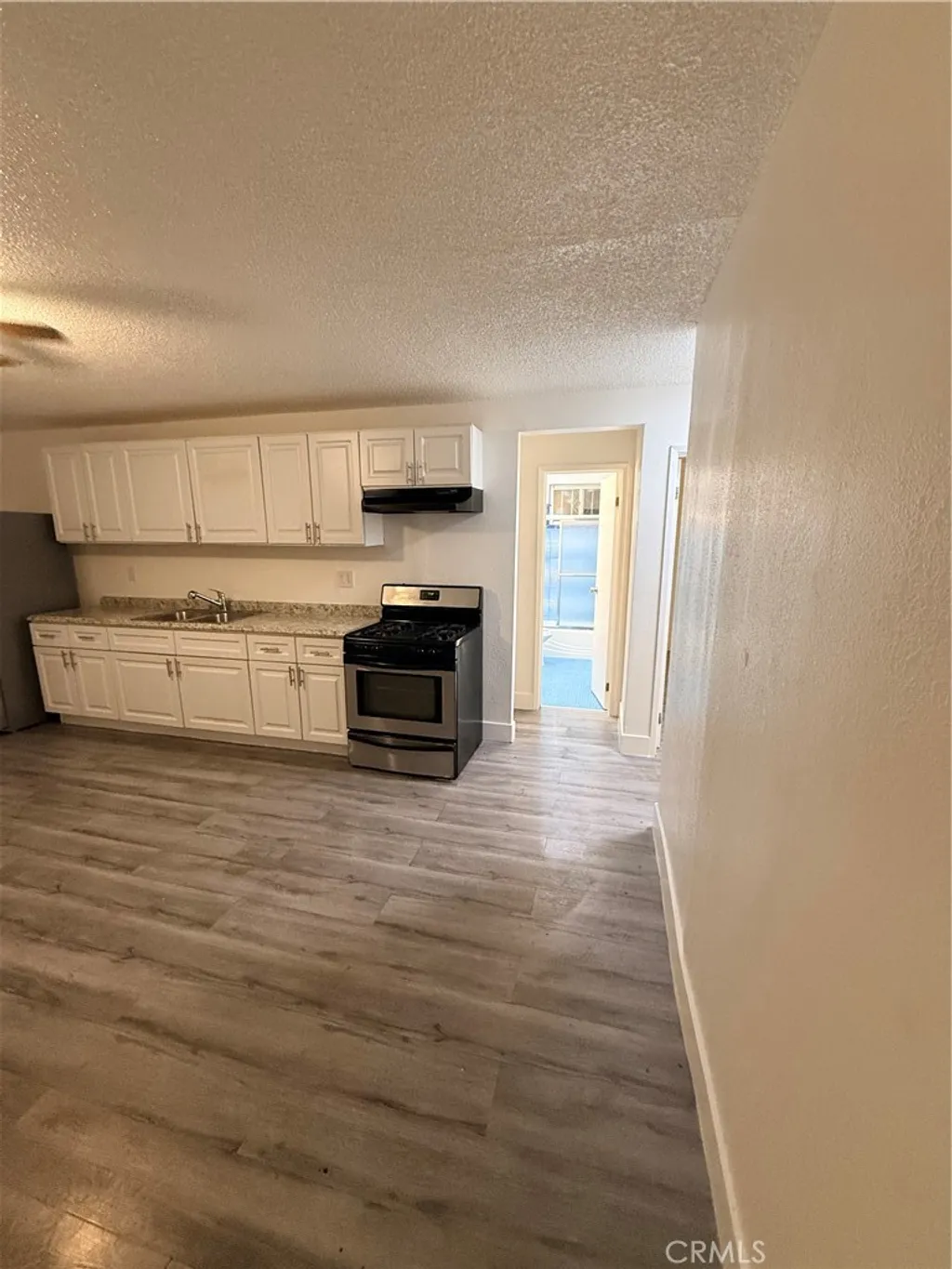 Additional image 9 of 1550 W 59th Place Unit 2, Los Angeles, CA 90047