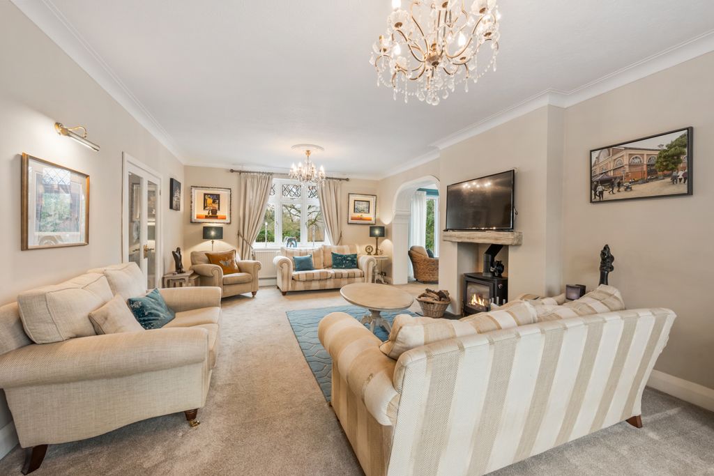 Additional image 9 of 5 bed detached house for salePrestbury Road, Wilmslow, Cheshire SK9