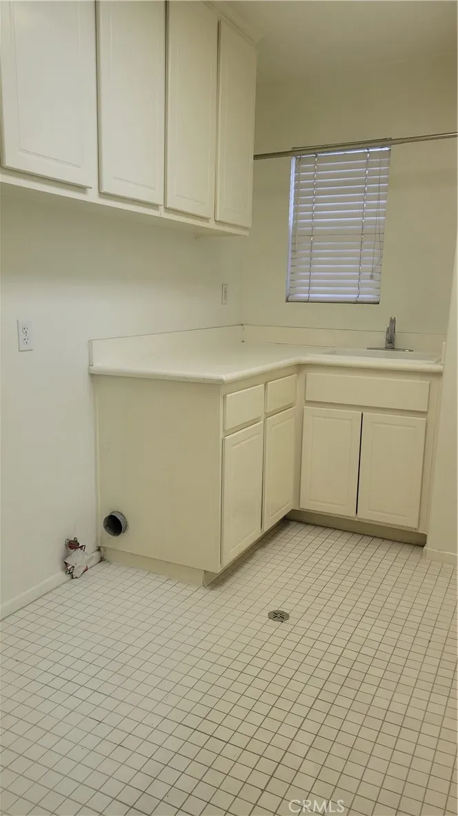 Additional image 29 of 54 Freeland, Irvine, CA 92602