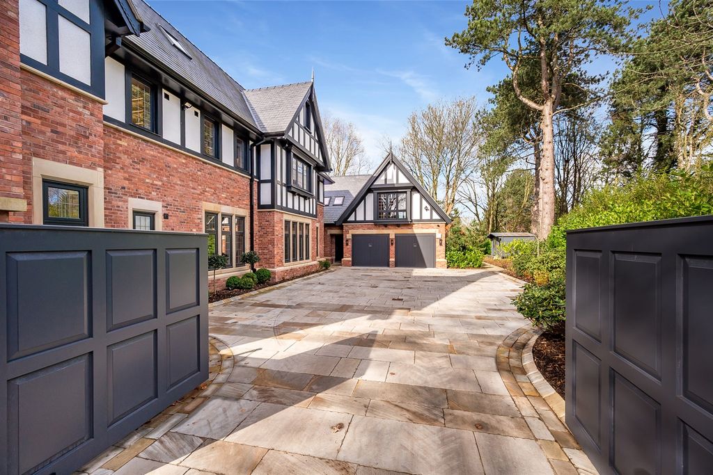 Additional image 24 of 7 bed detached house for saleBroadway, Hale, Altrincham WA15