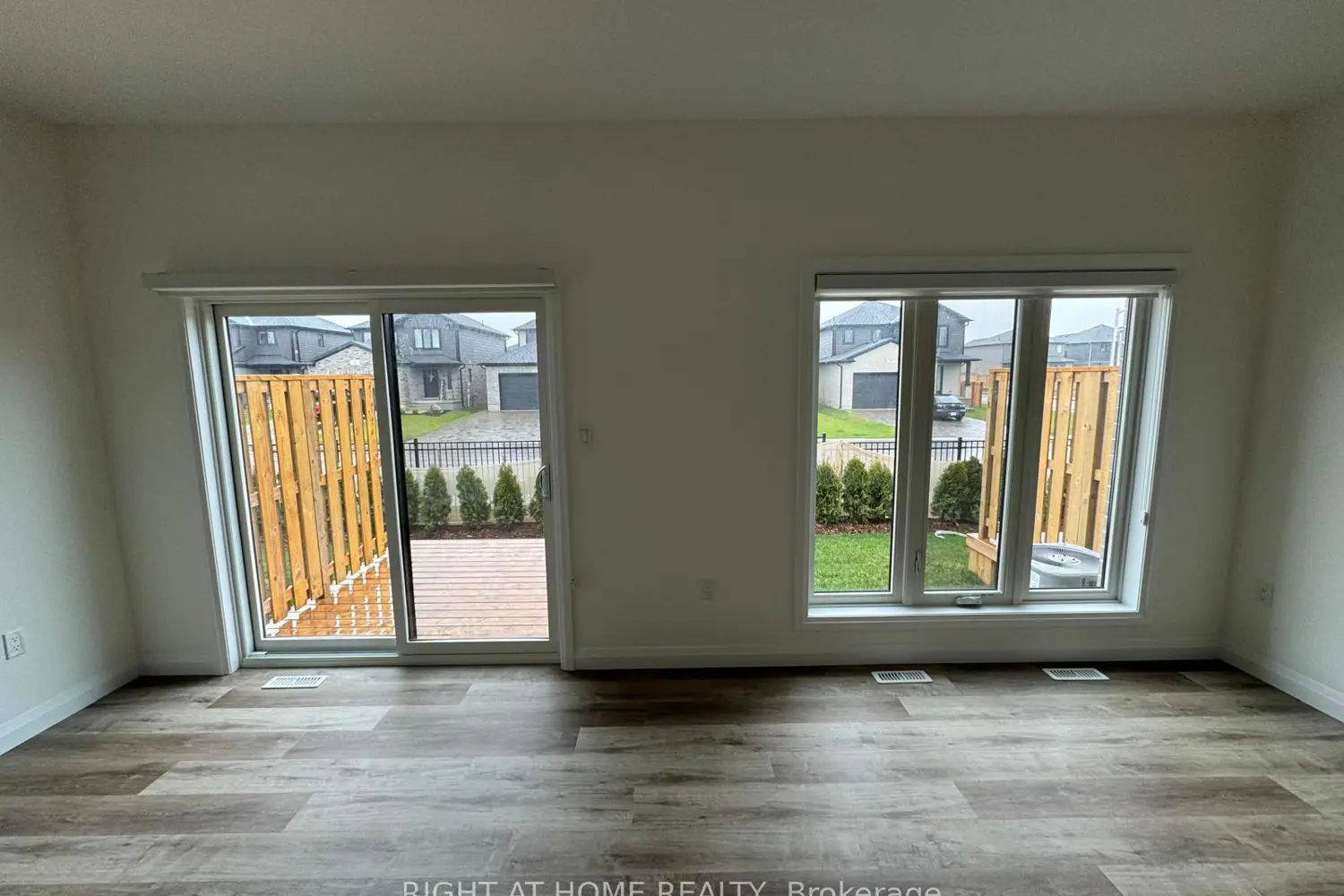 Additional image 3 of 17 Nicholson Street 36