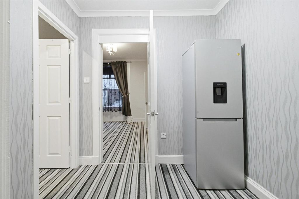 Additional image 15 of 1 bed flat for saleWilson Street, Alexandria G83