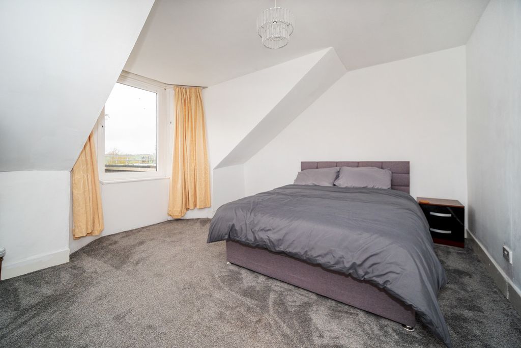 Additional image 16 of 3 bed flat for saleWestport, Lanark ML11