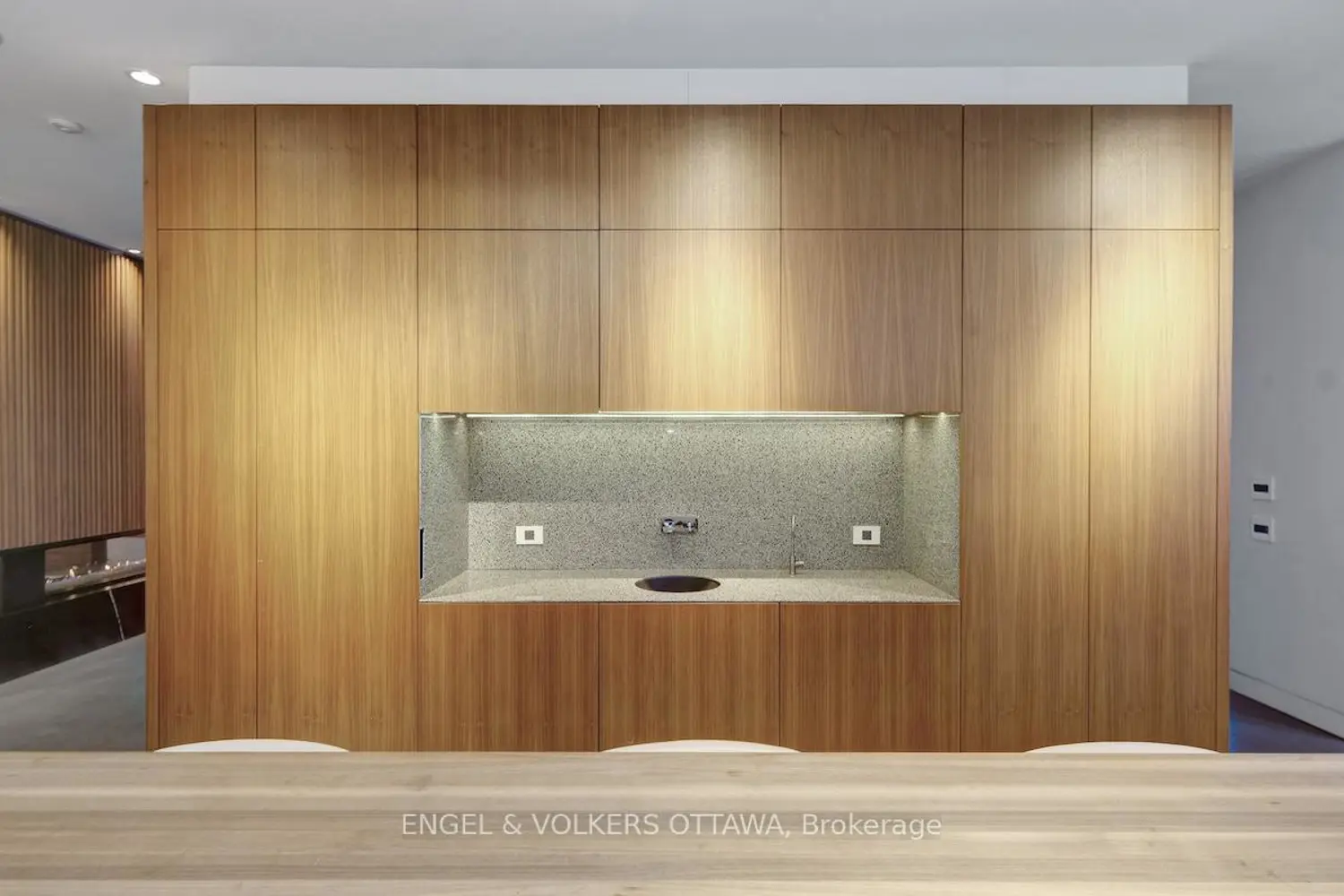 Additional image 14 of 608 Byron Avenue