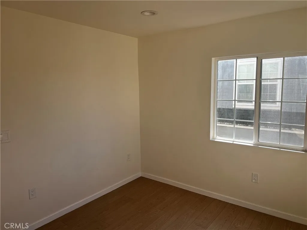 Additional image 12 of 1467 Orange Avenue, Long Beach, CA 90813