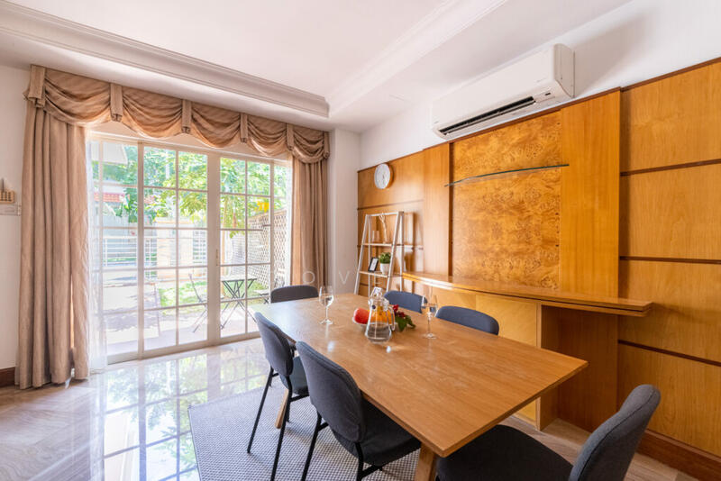 Additional image 4 of Cashew Crescent