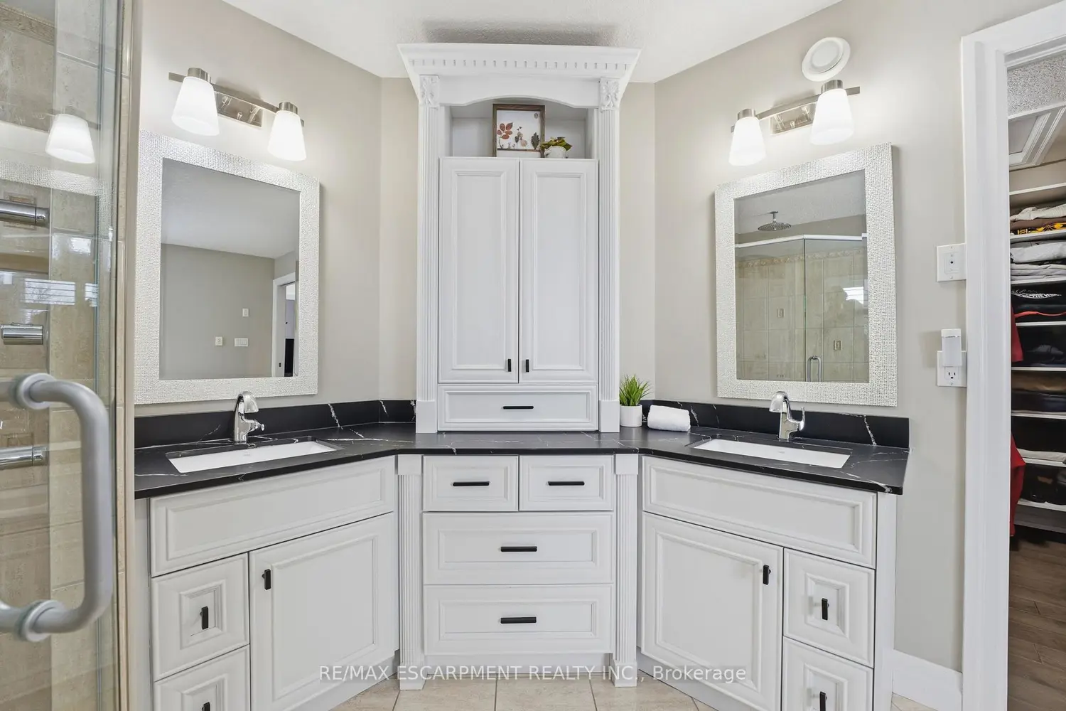 Additional image 11 of 117 Albert Street