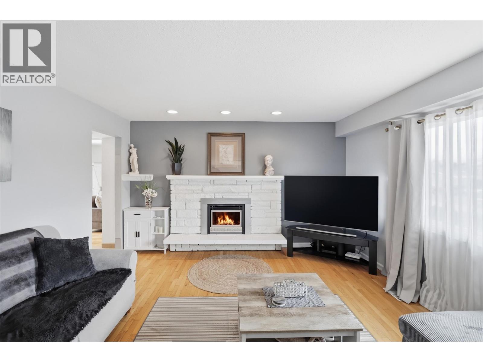 Additional image 5 of 2460 Briarwood Avenue, Kamloops, BC, V2B4Z9
