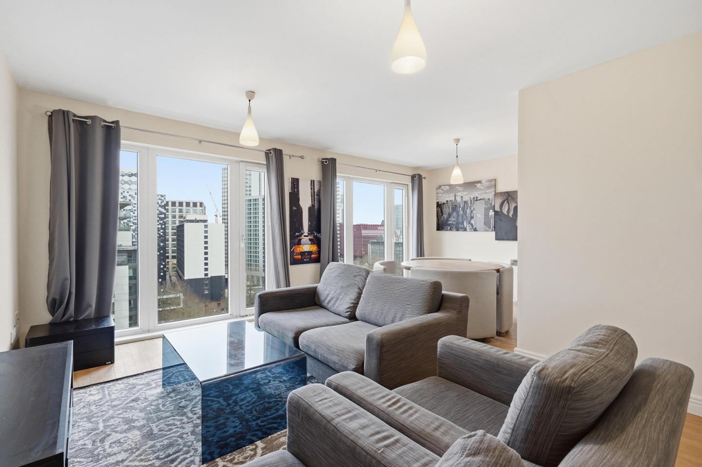 2 Bed Flat, The Mailbox, B1, N1 7GU