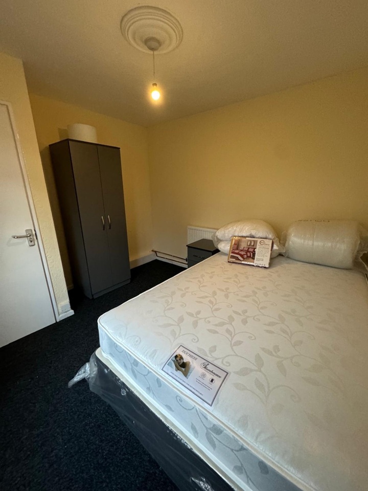 Additional image 10 of Room in a Shared House, Papyrus Way, B36, N1 7GU