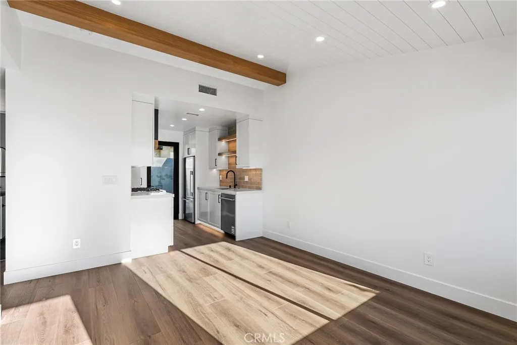 Additional image 8 of 251 Costa Mesa St Unit B, Costa Mesa, CA 92627