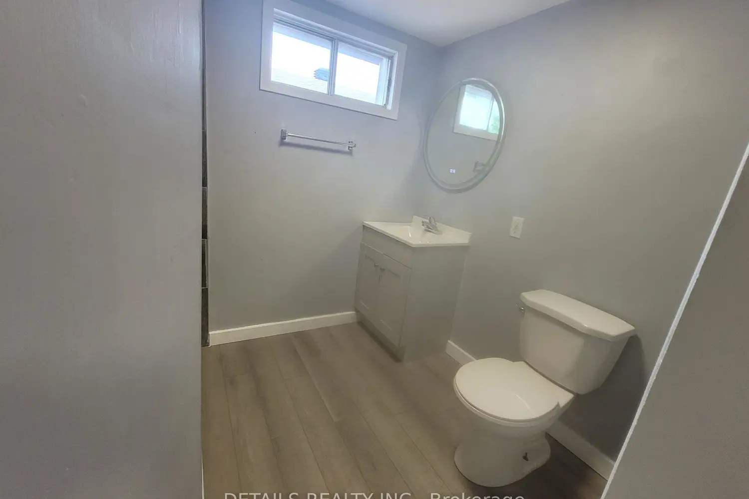 Additional image 9 of 4559 Ste Catherine Street