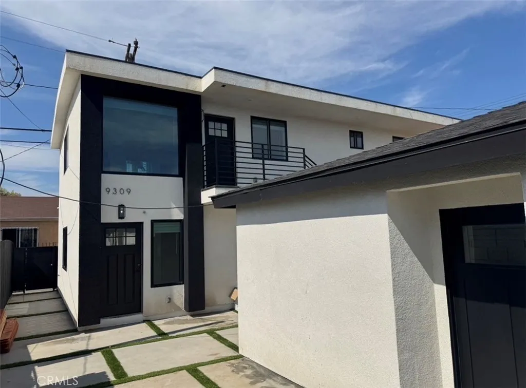 Additional image 13 of 9307 S Budlong Ave Unit 3, Los Angeles, CA 90044