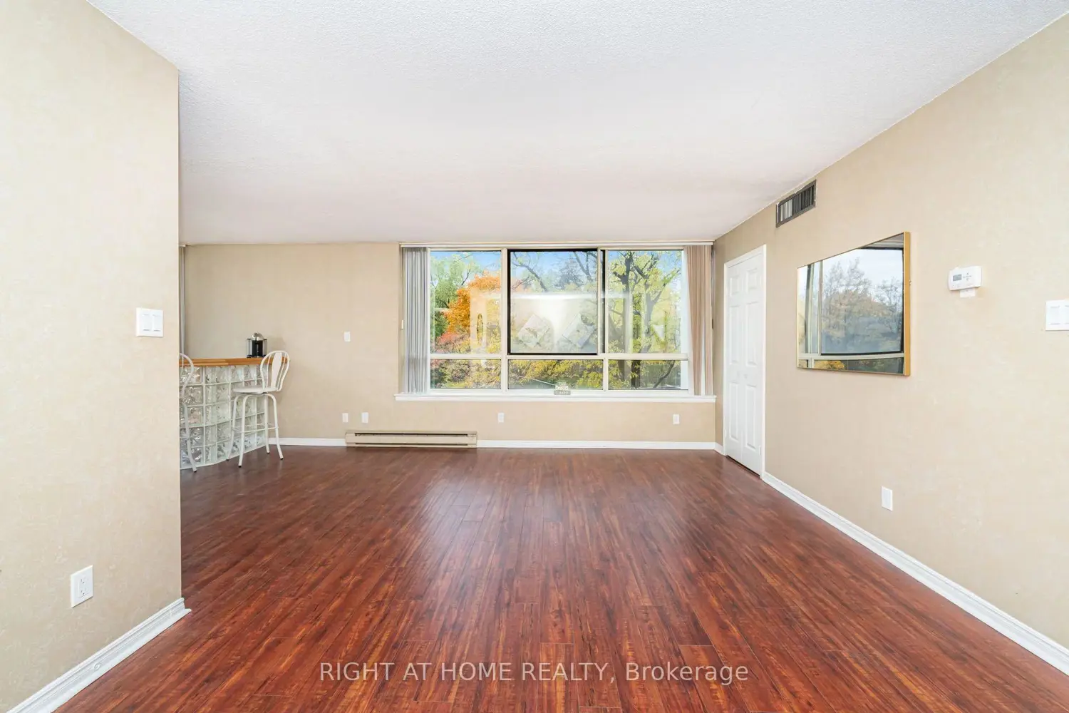 Additional image 14 of 1360 Rathburn Road 208