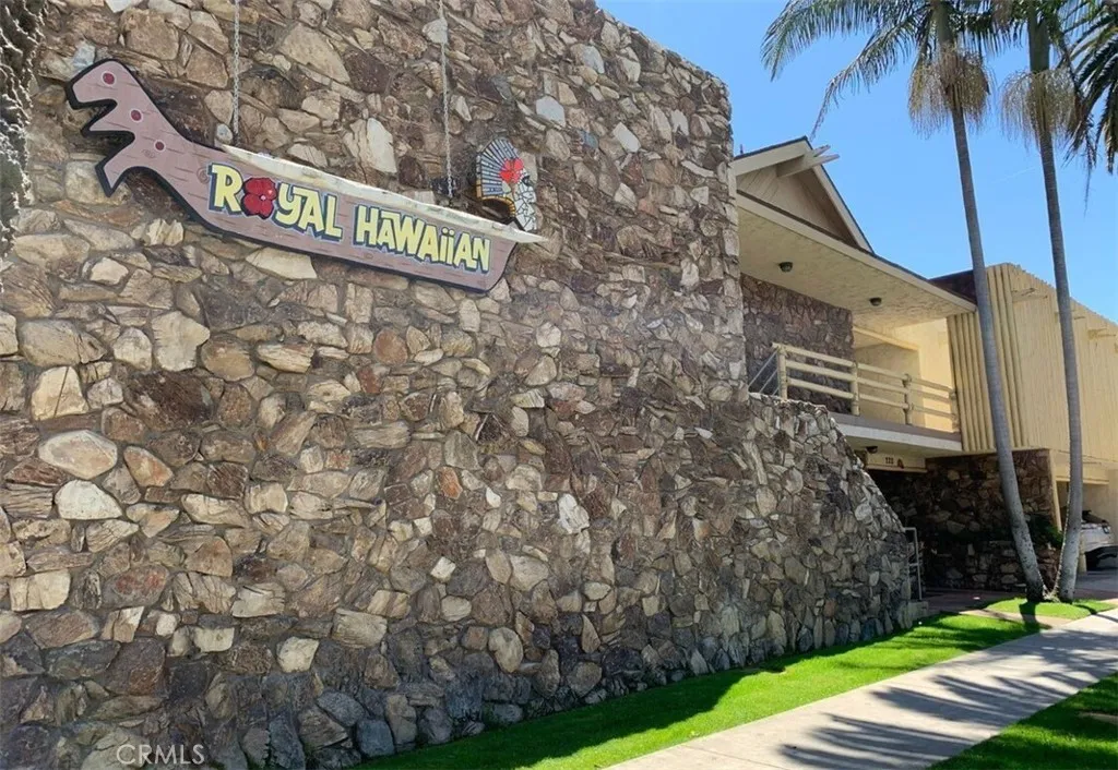 Additional image 14 of 220 12th St Unit 17, Huntington Beach, CA 92648