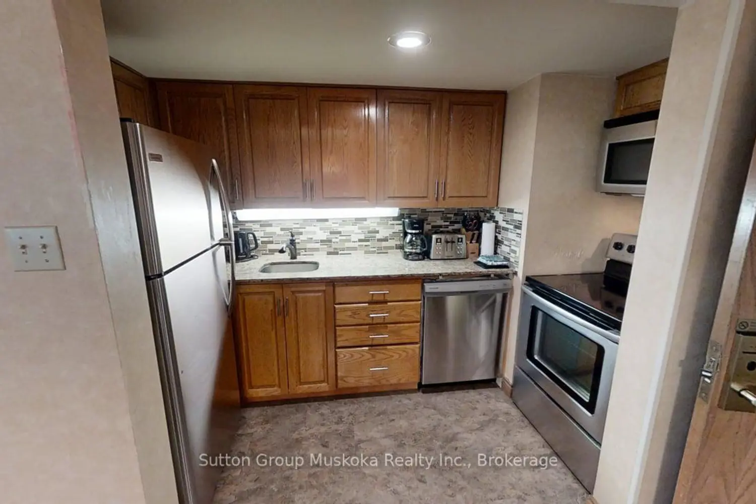 Additional image 7 of 27-202 Golfview - Deerhurst Drive, Huntsville