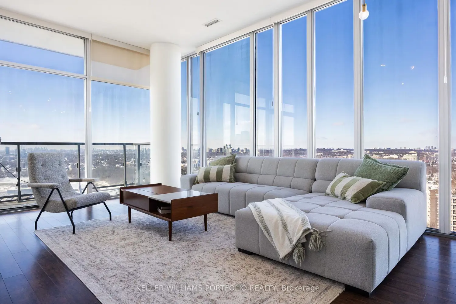 Additional image 2 of 105 The Queensway Avenue 3401