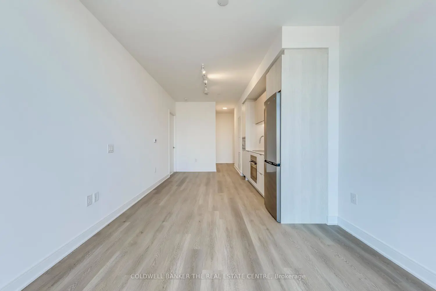 Additional image 10 of 86 Dundas Street 709