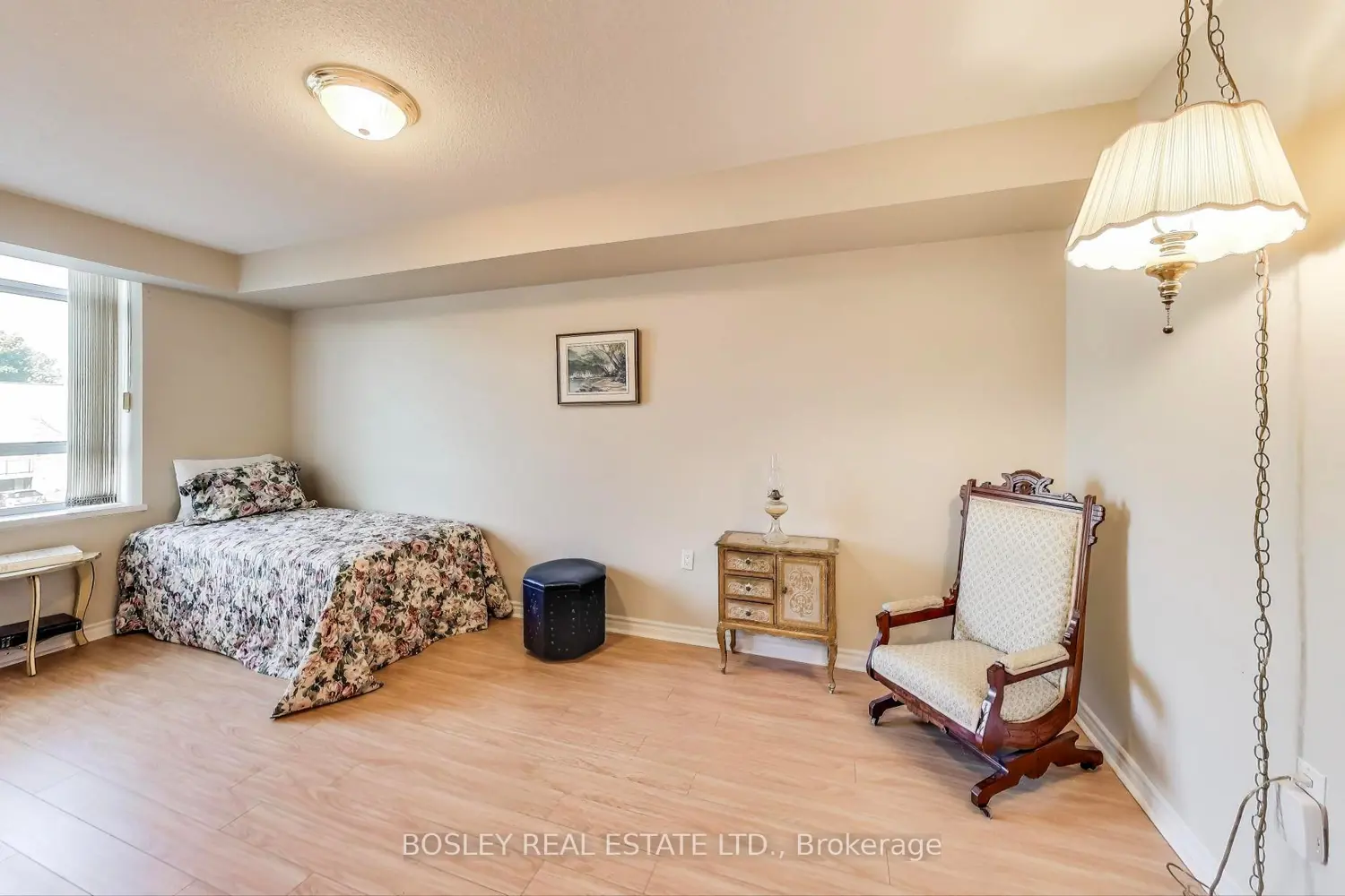Additional image 8 of 115 Bonis Avenue 216