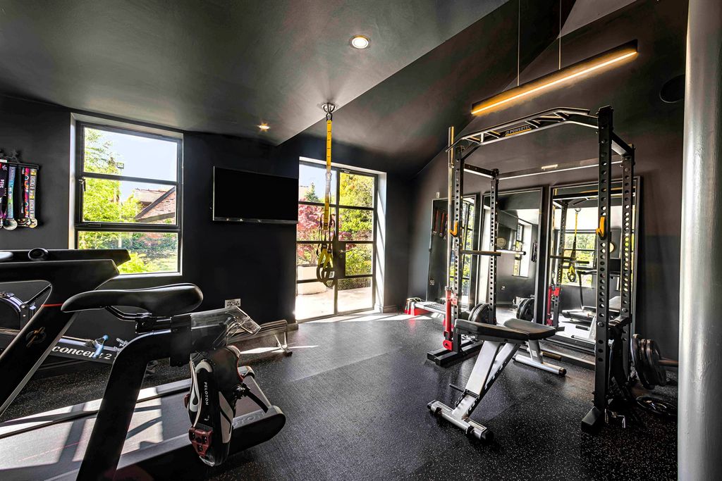 Additional image 10 of 5 bed detached house for saleAlan Drive, Hale WA15