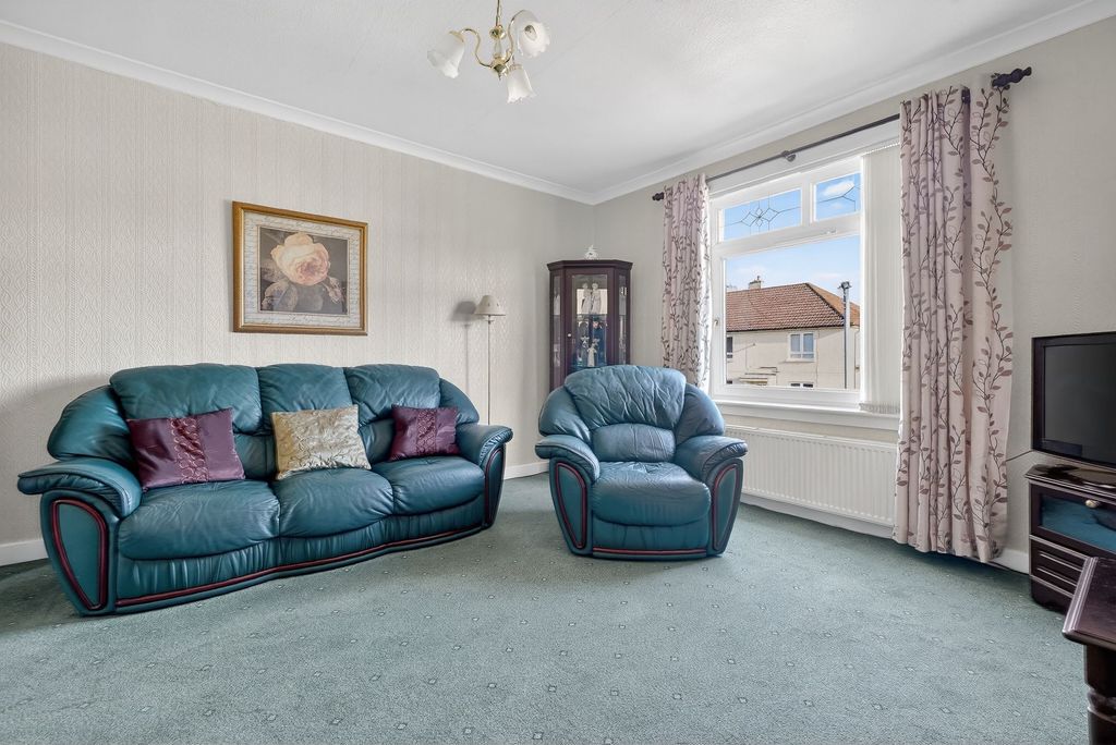 Additional image 5 of 2 bed flat for sale64 Hopes Avenue, Dalmellington, Ayr KA6