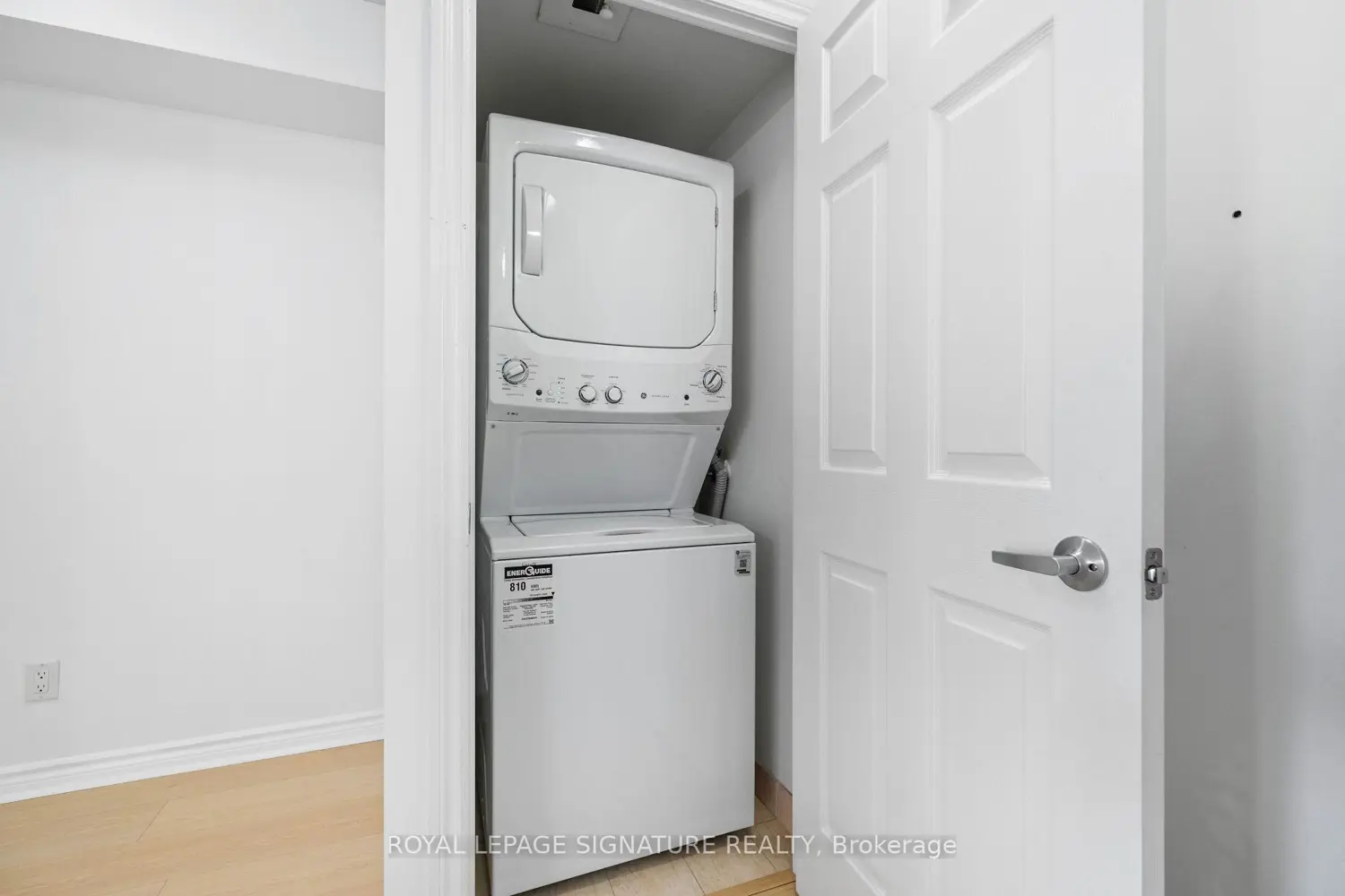 Additional image 9 of 3880 Duke Of York Boulevard 1508