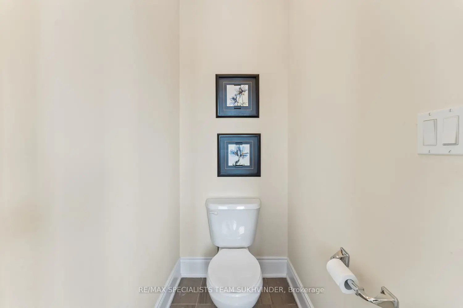 Additional image 11 of 51 Classic Drive