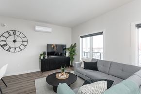 Additional image 4 of Office: 40 Des Hivernants Boulevard N, Winnipeg, MB, R3X 0M1