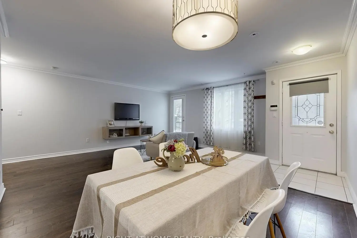 Additional image 10 of 108 Finch Avenue B28