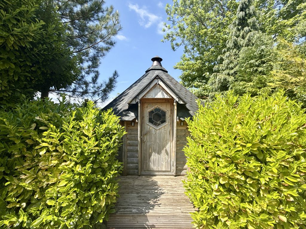 Additional image 27 of 5 bed property for saleGomeldon, Salisbury SP4