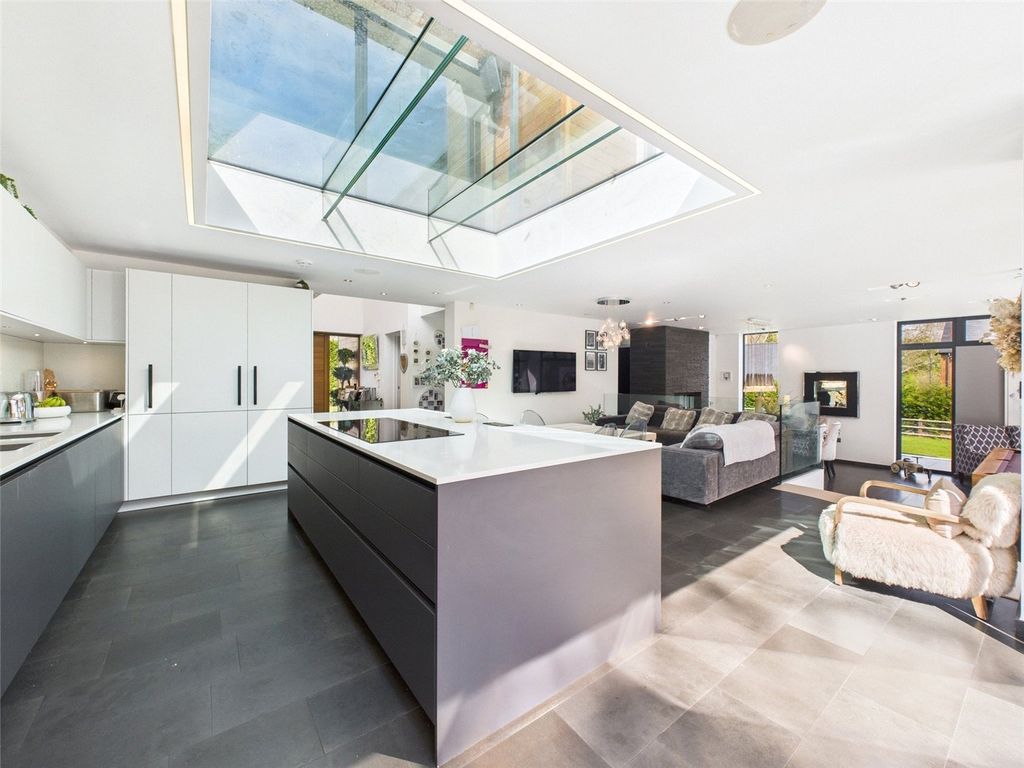 Additional image 29 of 5 bed detached house for saleAshford Hill Road, Headley, Thatcham, Hampshire RG19