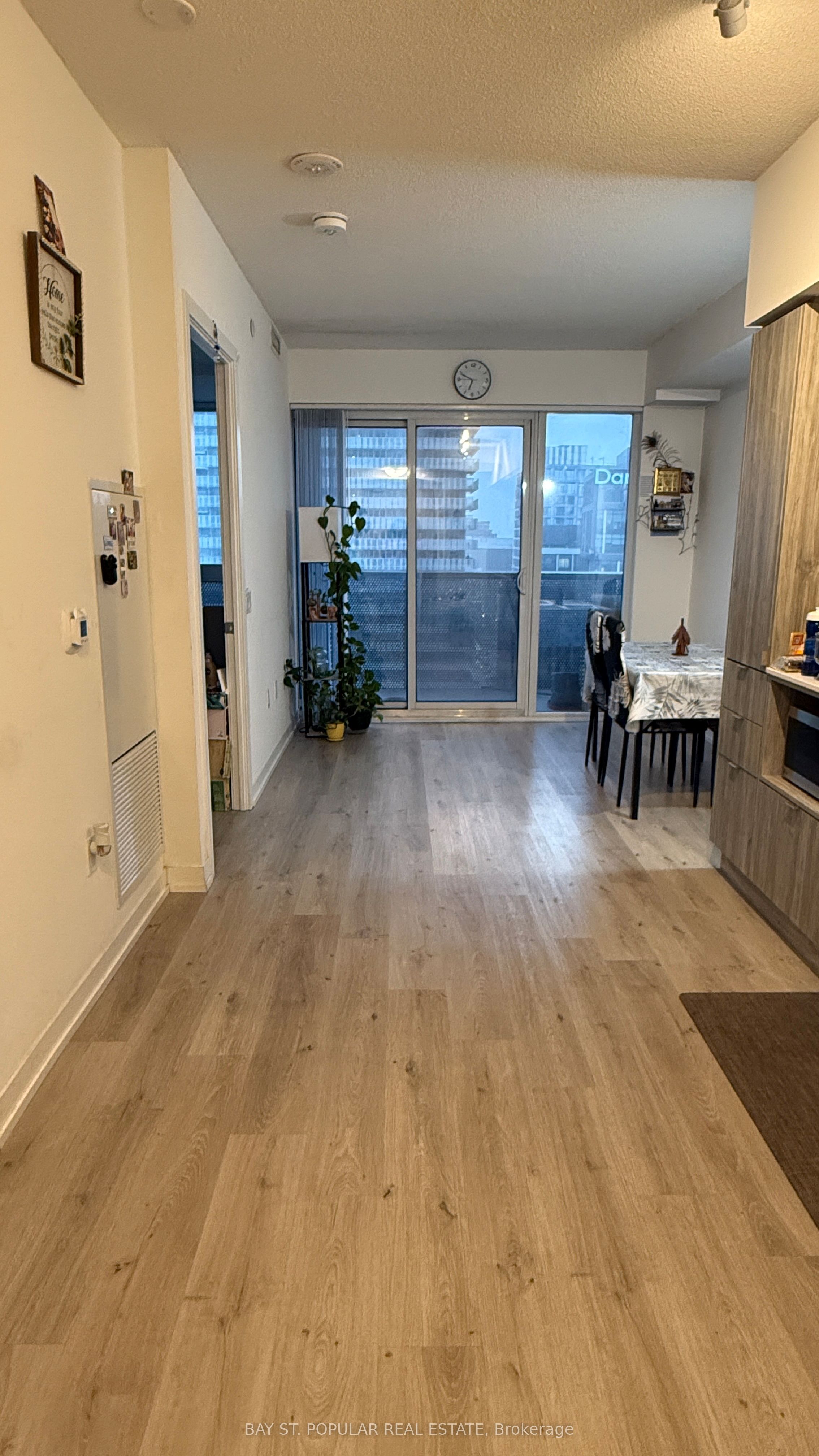 Additional image 3 of 1705-138 Downes Street, Toronto, ON, M5E 0E4