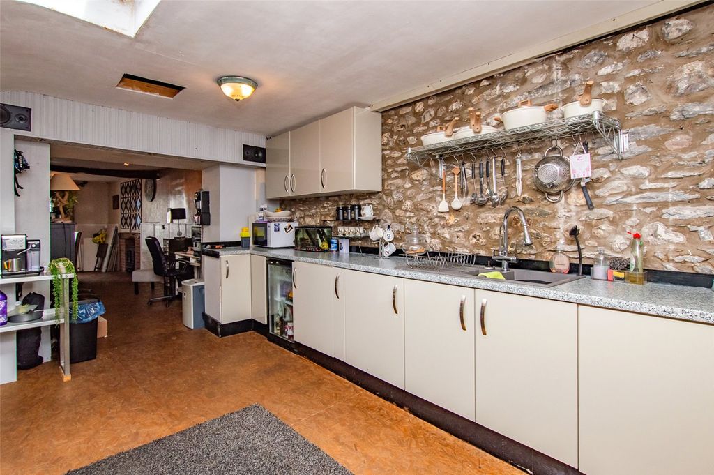 Additional image 15 of 8 bed flat for saleStone Street, Llandovery, Carmarthenshire SA20