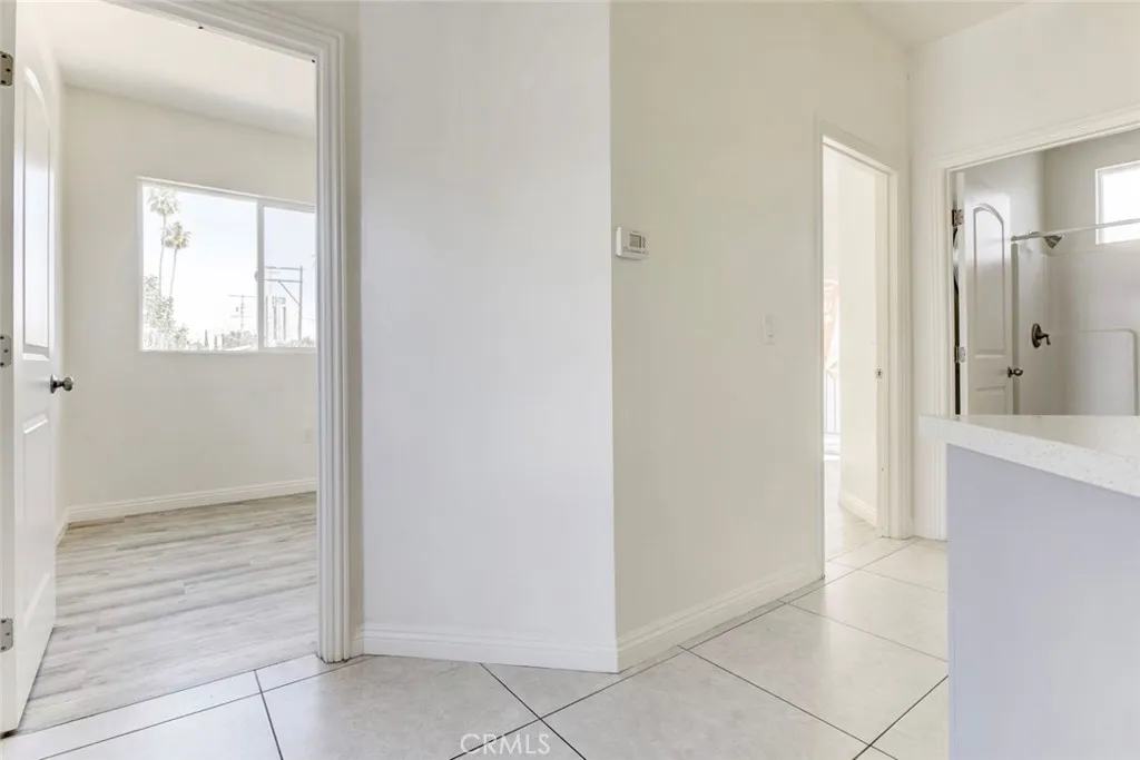 Additional image 32 of 14328 Gilmore St Unit 5, Van Nuys, CA 91401