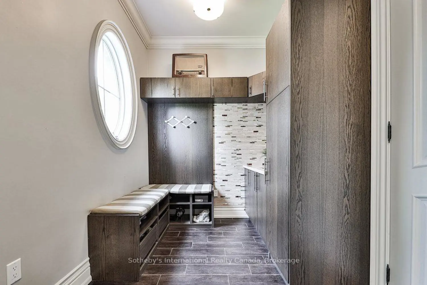 Additional image 6 of 1035 Truman Avenue