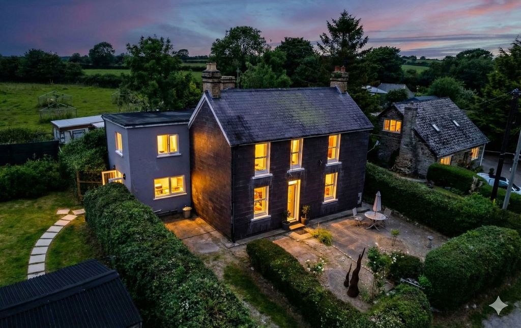 5 bed detached house for saleOwl Farm Holiday Cottages, Llangoedmor, Cardigan SA43