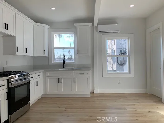 Additional image 11 of 247 N New Hampshire Ave, Los Angeles, CA 90004