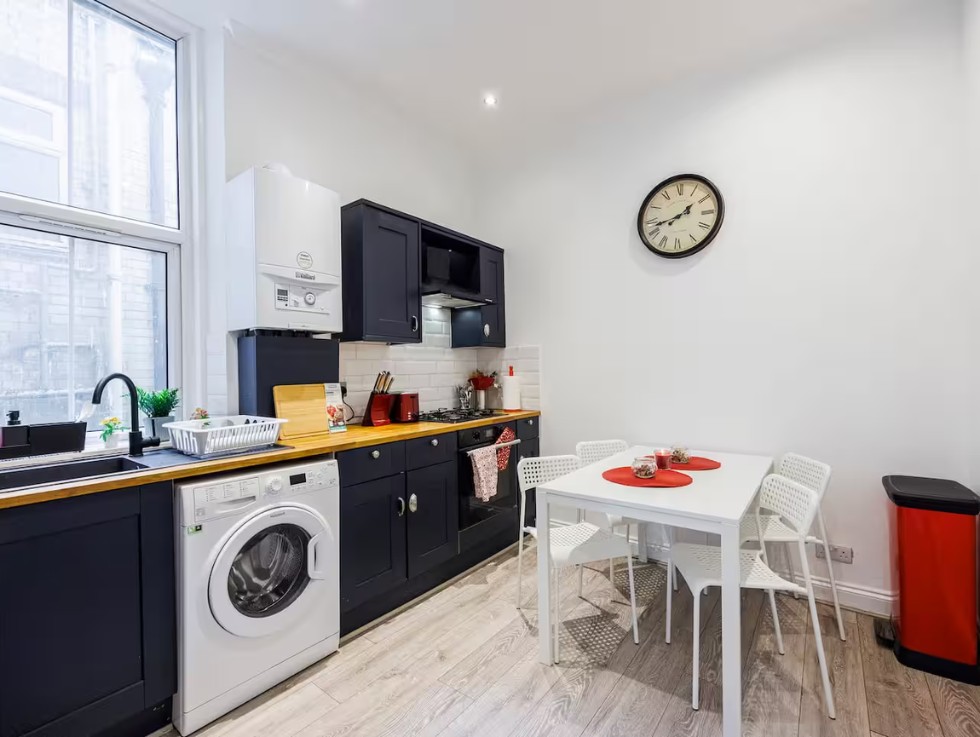 Additional image 18 of 1 Bed Flat, North End Road, W14, N1 7GU